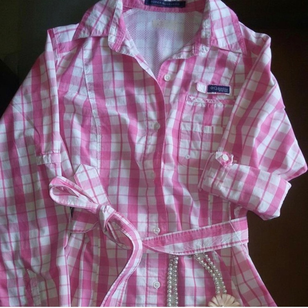 Dress shirt.